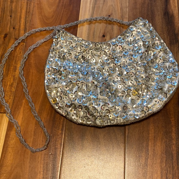 Vintage Handbags - Vintage Beaded & Sequins Silver Purse with Beaded Strap
